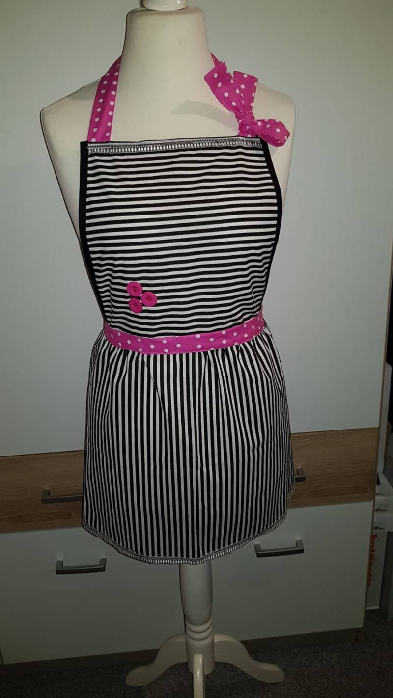 Küchenschürze Für Eine Moderne Fraukochschürzebackschürzegrillschürzegeschenke Muttertag/Weihnachten Geburtstag von AnnushkaDe