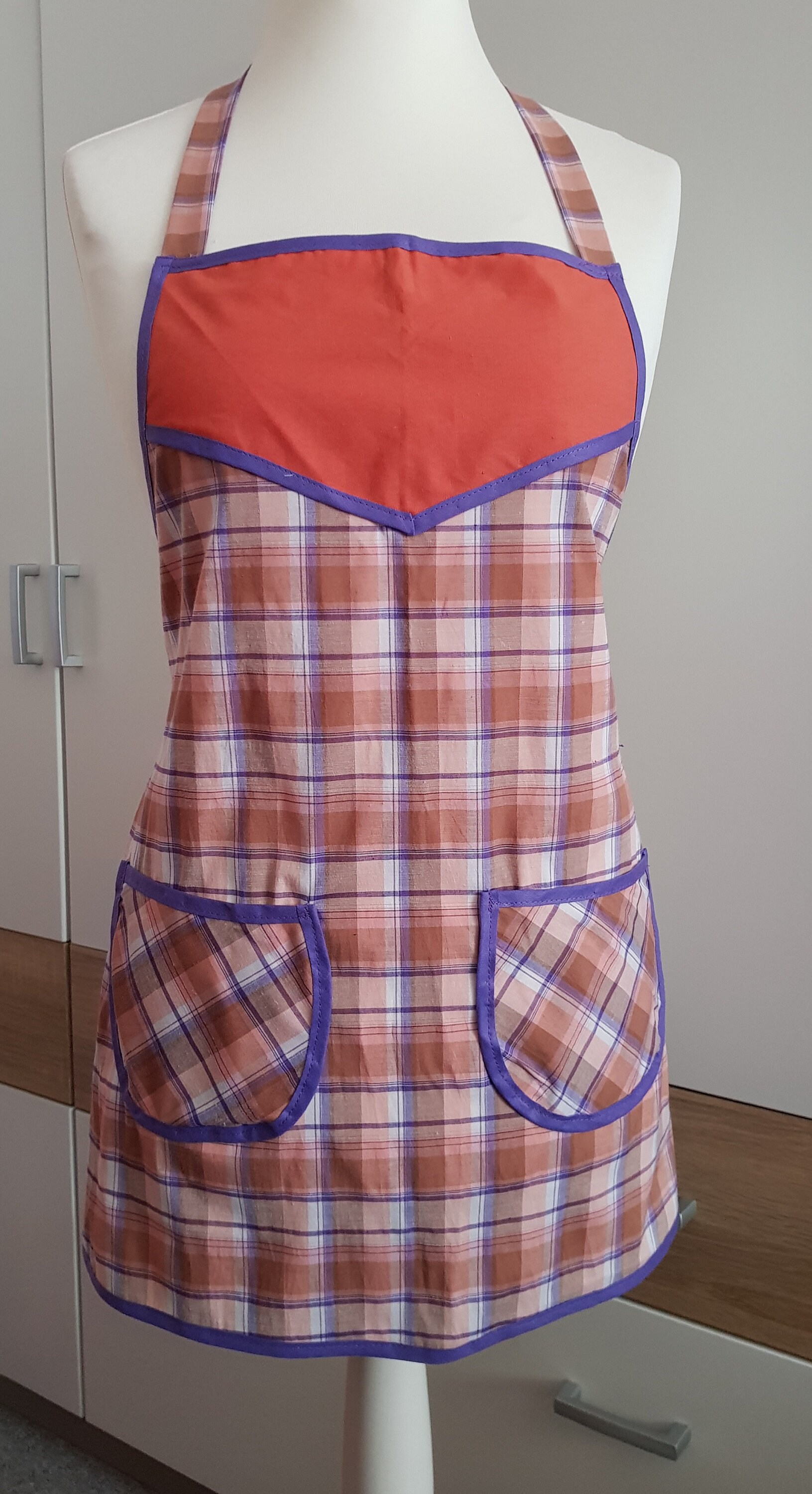 Küchenschürze Für Eine Moderne Fraukochschürzebackschürzegrillschürzegeschenke Muttertag/Weihnachten Geburtstag von AnnushkaDe