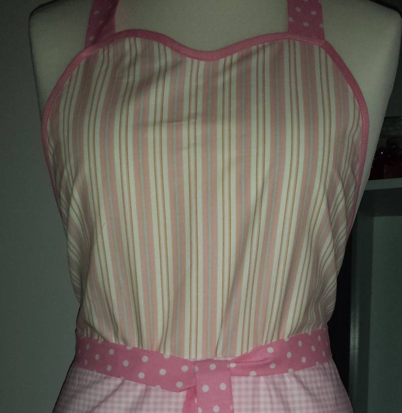 Schürze, Kochenschürze, Backenschürze von AnnushkaDe