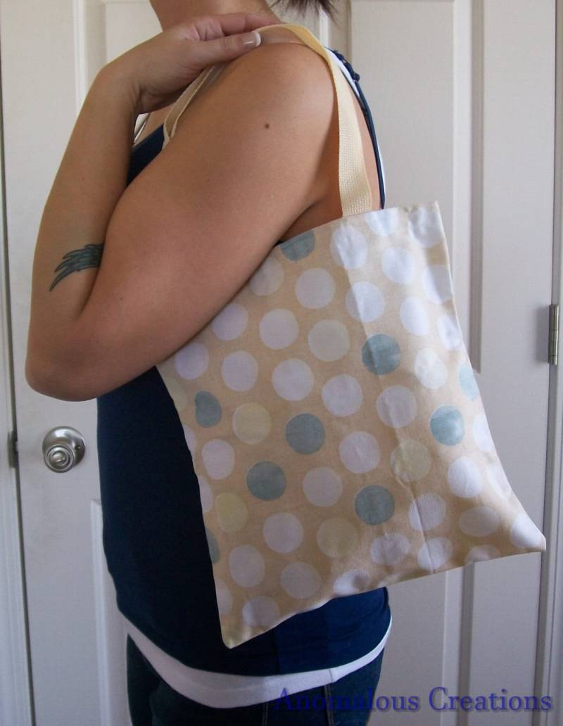 Gedruckte Tote Tasche, Mehrfarbige Polka-Dots Auf Cream Bag, Medium Polka Dot Schultertasche von AnomalousCreations