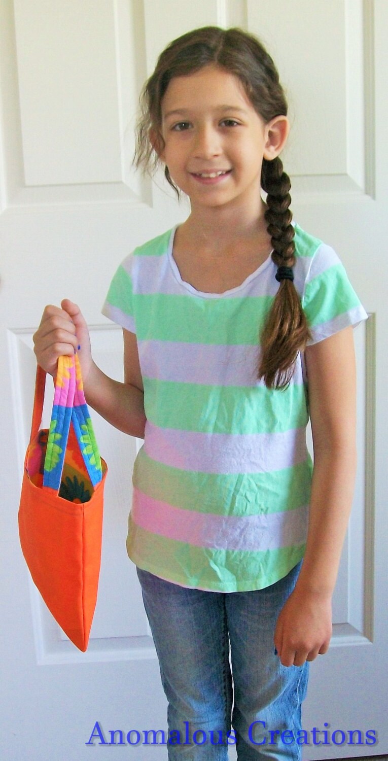 Girls Tote Bag, Orange Bag Mit Big Flowers Print Liner, Little Purse, Toddler Girl Floral Print, Shoulder von AnomalousCreations