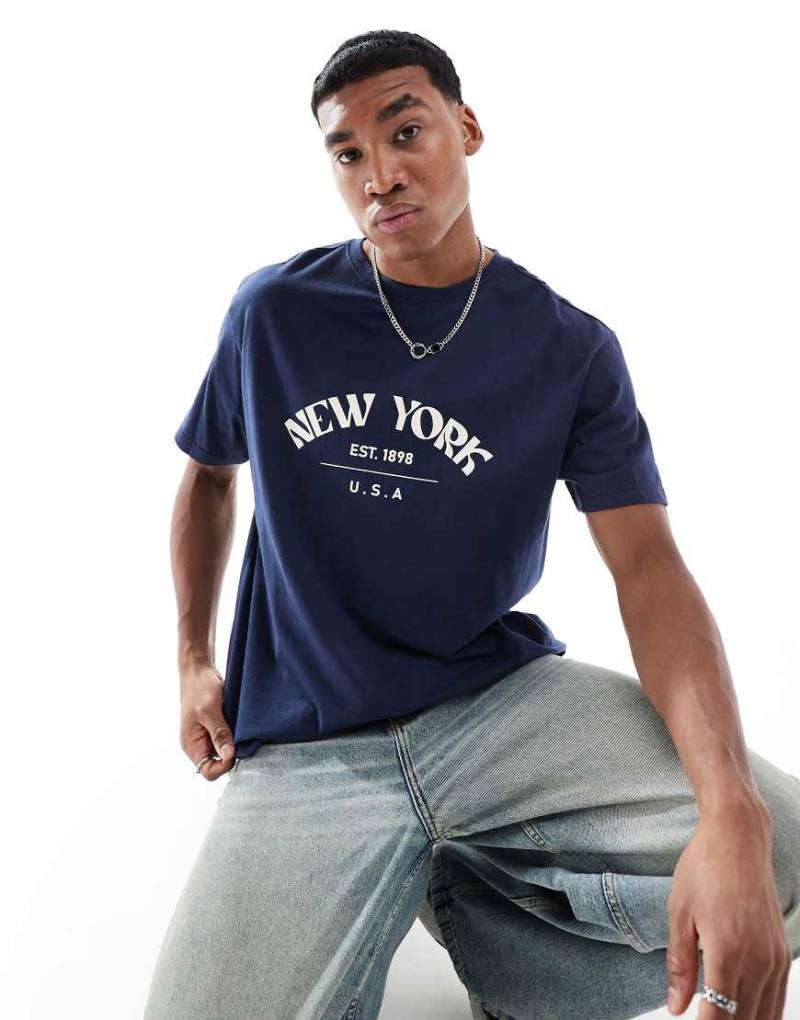 Another Influence - Oversize-T-Shirt in Marineblau mit „New York"-Slogan von Another Influence