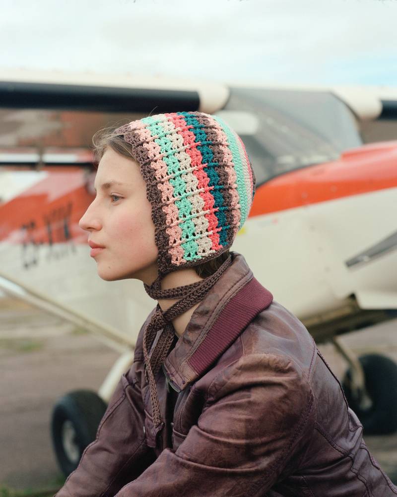 Gestreifte Häkelmütze Mit Fliege Aus Mehrfarbiger Baumwolle Für Erwachsene von AnotherHatBag