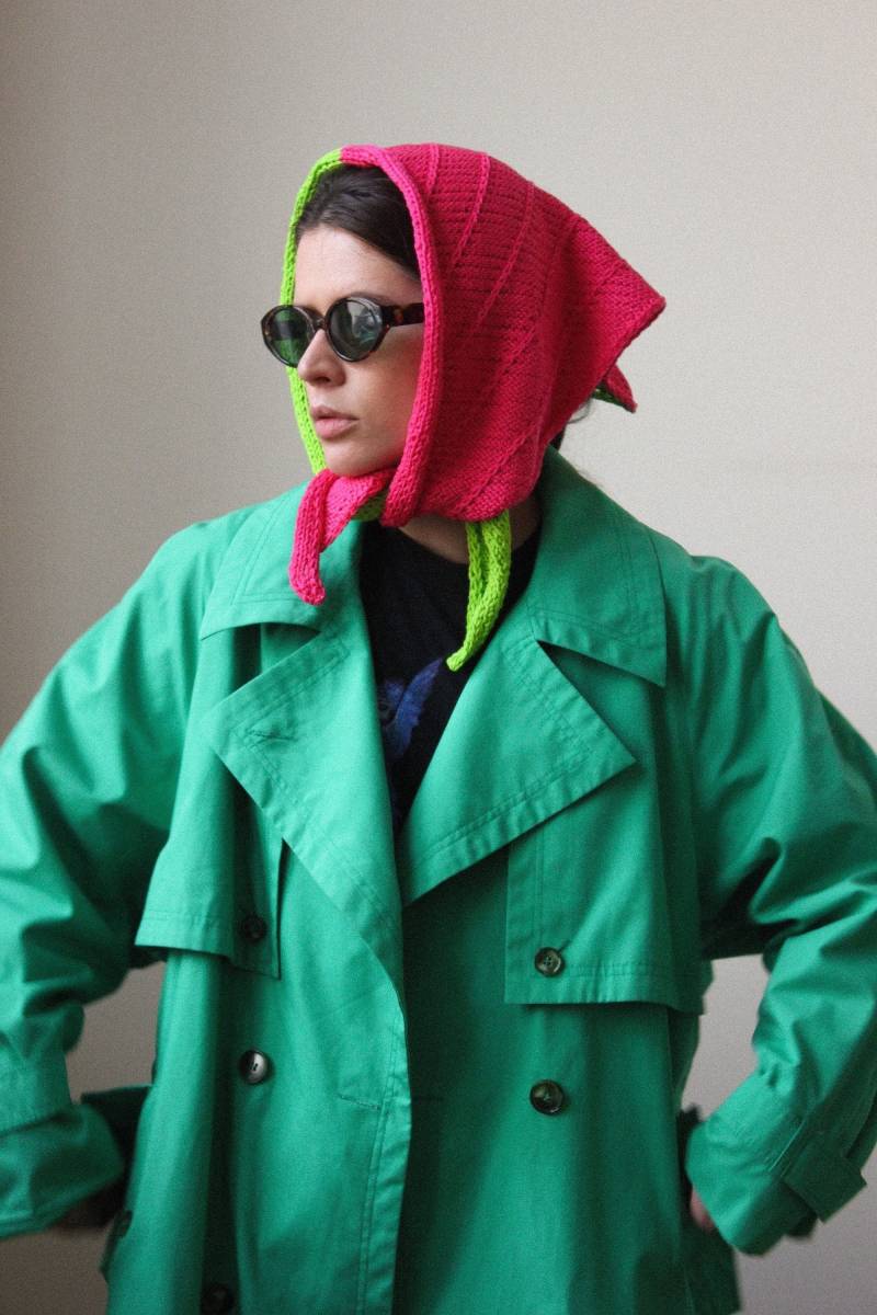 Handgestricktes Zweifarbiges Kopftuch Aus Baumwolle in Giftgrün Und Fuchsia-Pink, Gestricktes Kopftuch, Wolle von AnotherHatBag