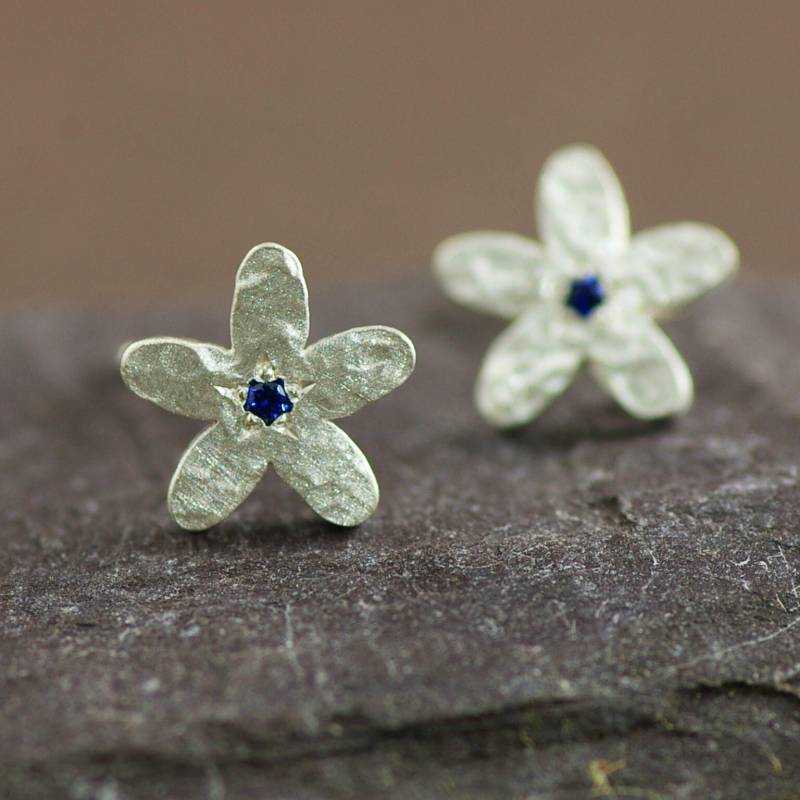 Saphir-Set Blume Ohrstecker von AnthonyBlakeney