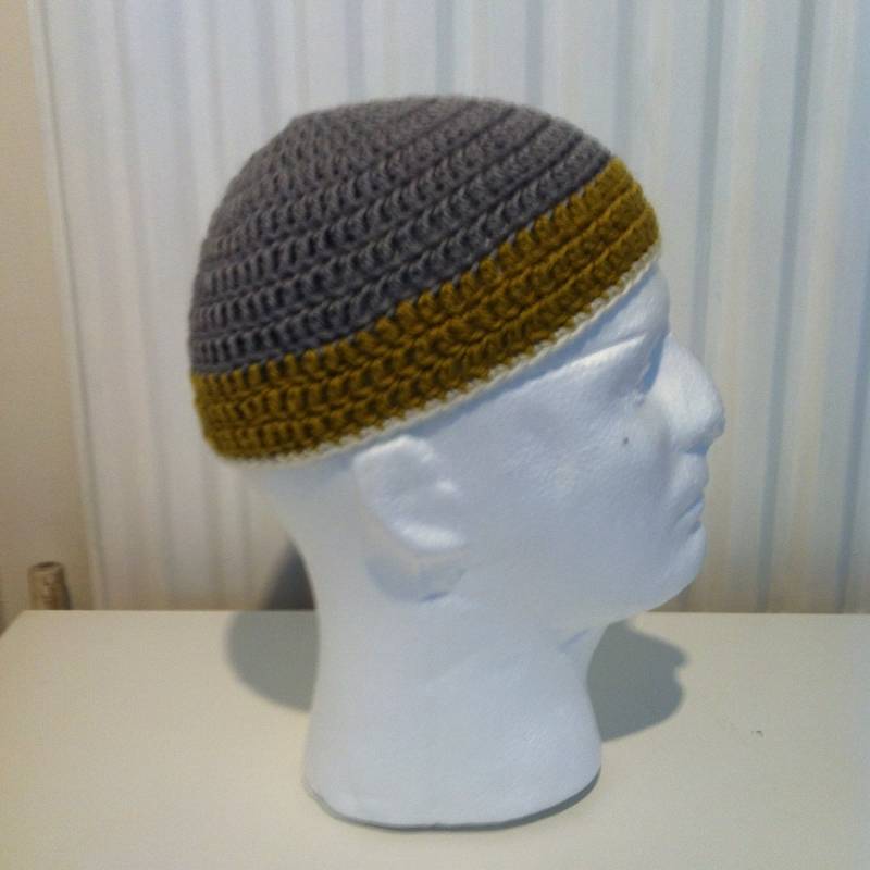 Kinderhäkelarbeitbeanie Hat Orange Oder Grau von AnthonyBrighton