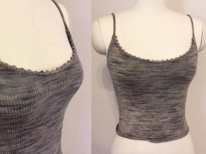 Handgestricktes Unterhemd, Amethyst-Rauchfarben, Größe Xs von AntidoteMStudio