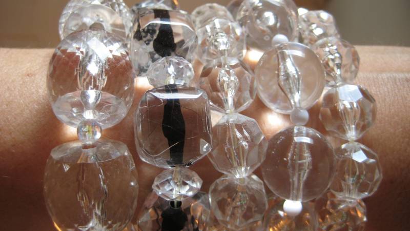 Armbänder Lucite Stretch Vintage Five Für Je 30, 00 von AntiguaNM