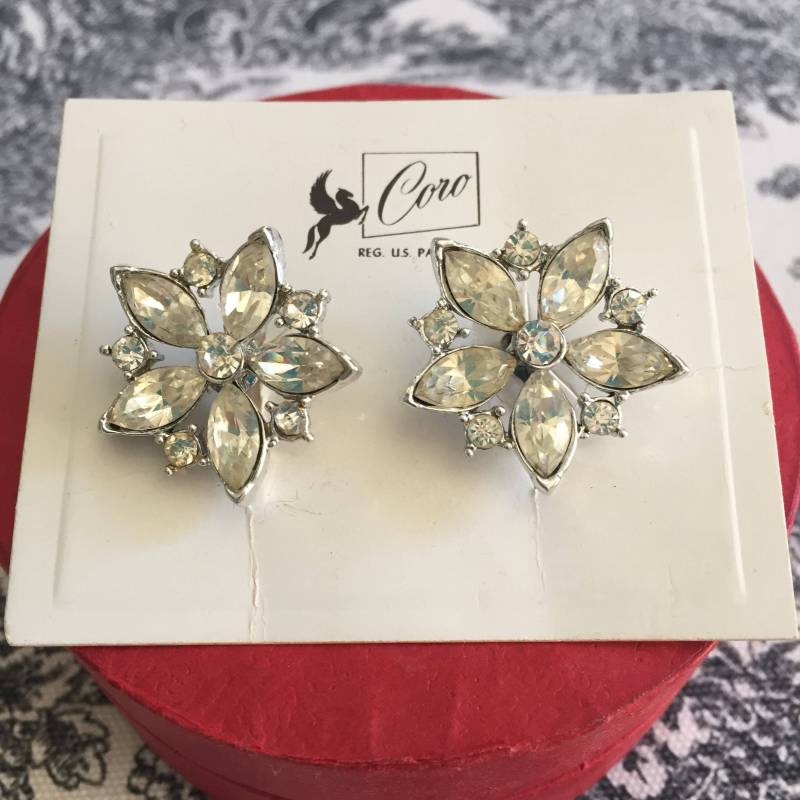 Coro Ohrringe Strass Steine Unbenutzt Neu/Alt Auf Original Karte Coro Ohrringe Strass Steine Unbenutzt Neu/Alt Auf Original Karte von AntiguaNM