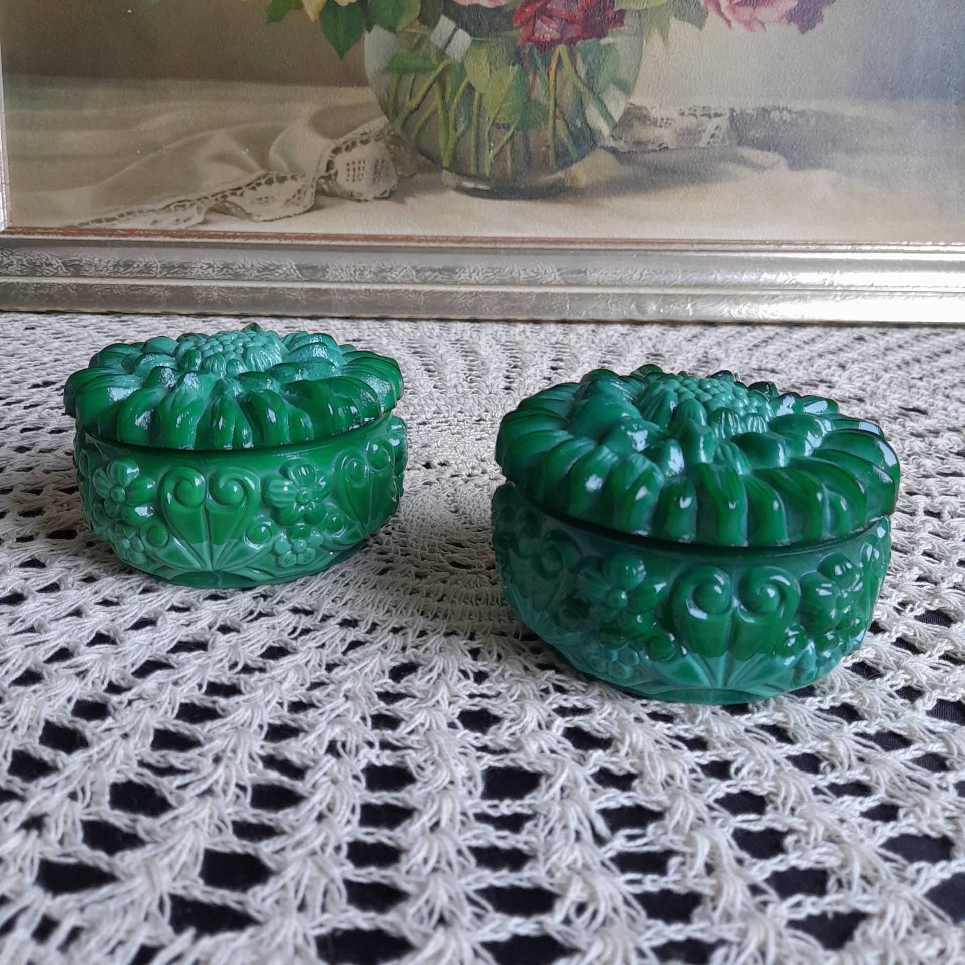 Art-Deco-Malachitglas-Schmuckschachtel Mit Deckel Für Blumenmotiv Art-Deco-Malachitglas-Schmuckschachtel Mit Deckel Für Blumenmotiv von AntikGift