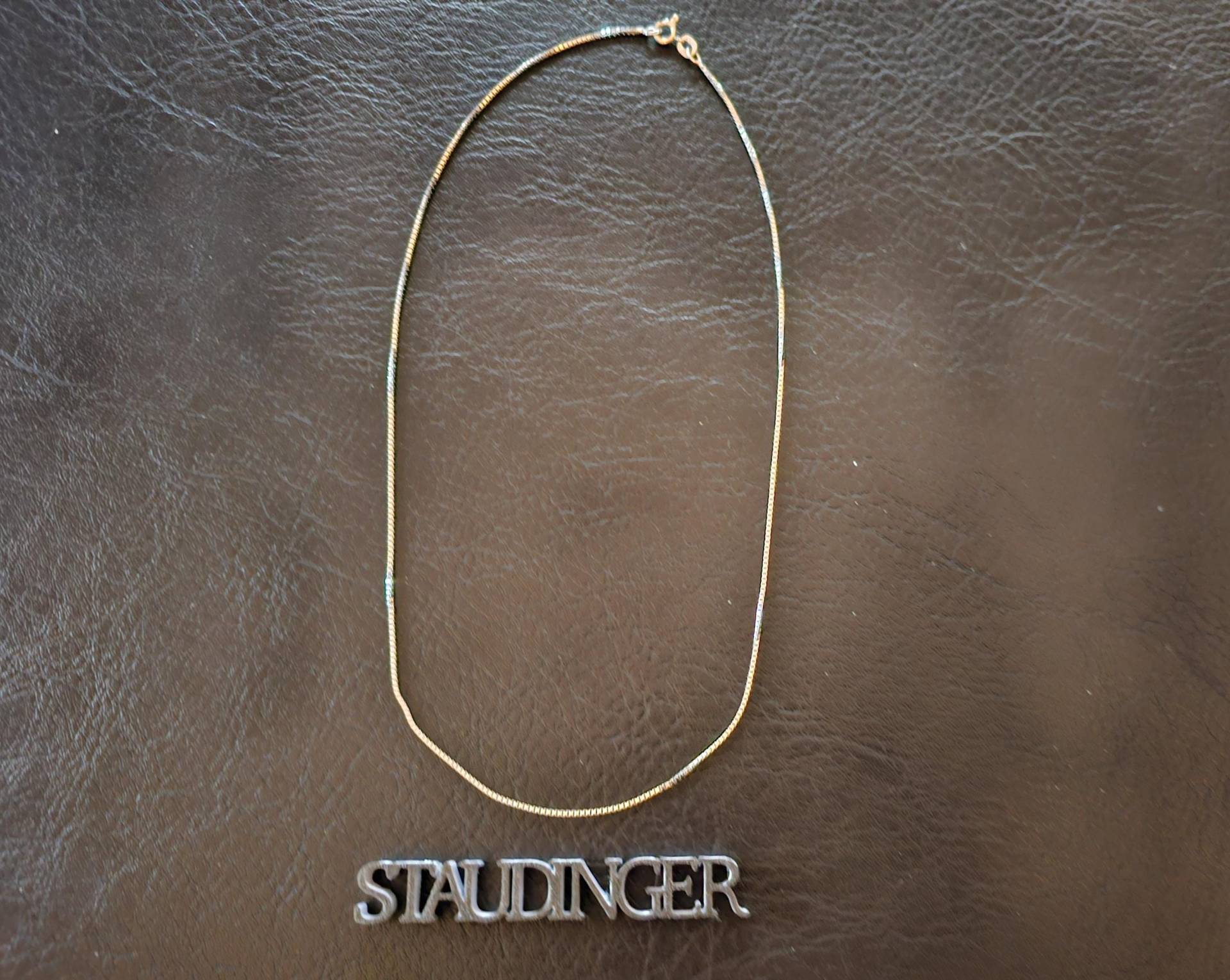 18K Goldkette Halskette Weißgold 40 cm 3, 1 G 18K Goldkette Halskette Weißgold 40 cm 3, 1 G von AntikStaudinger