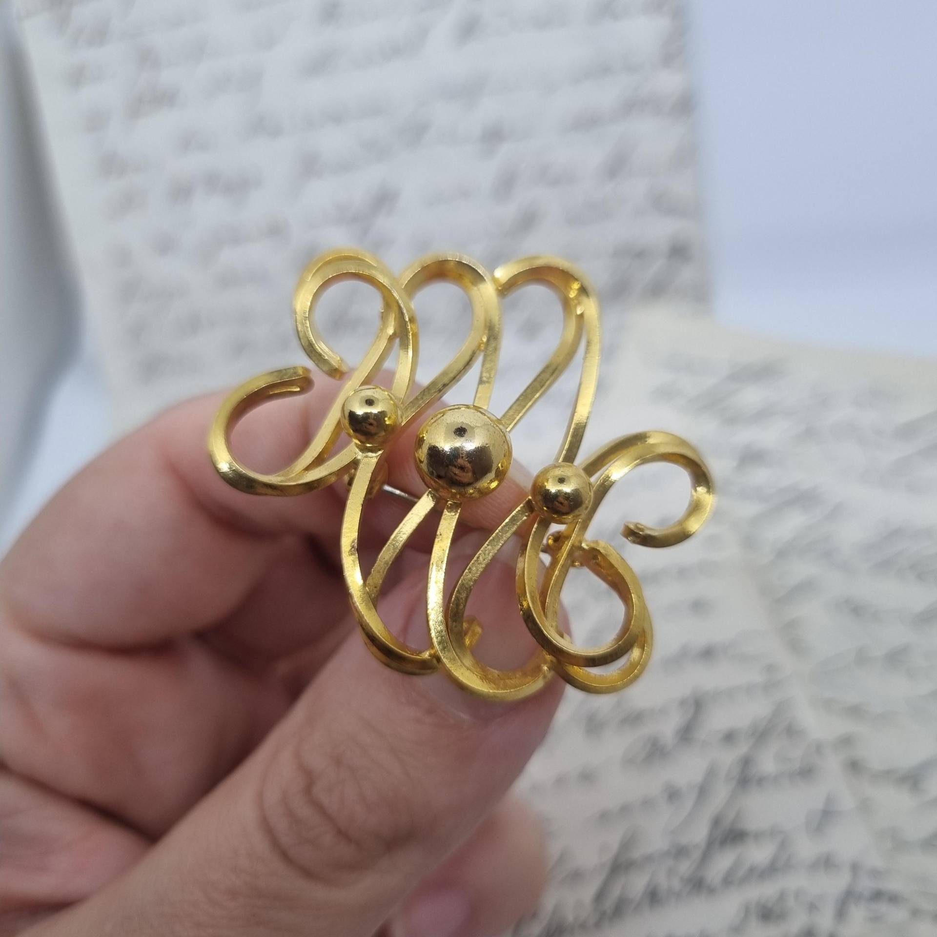 Art Jugendstil Einzigartige Vintage Brosche Antik 50Er Jahre Gold Verschnörkelt von AntikStorys