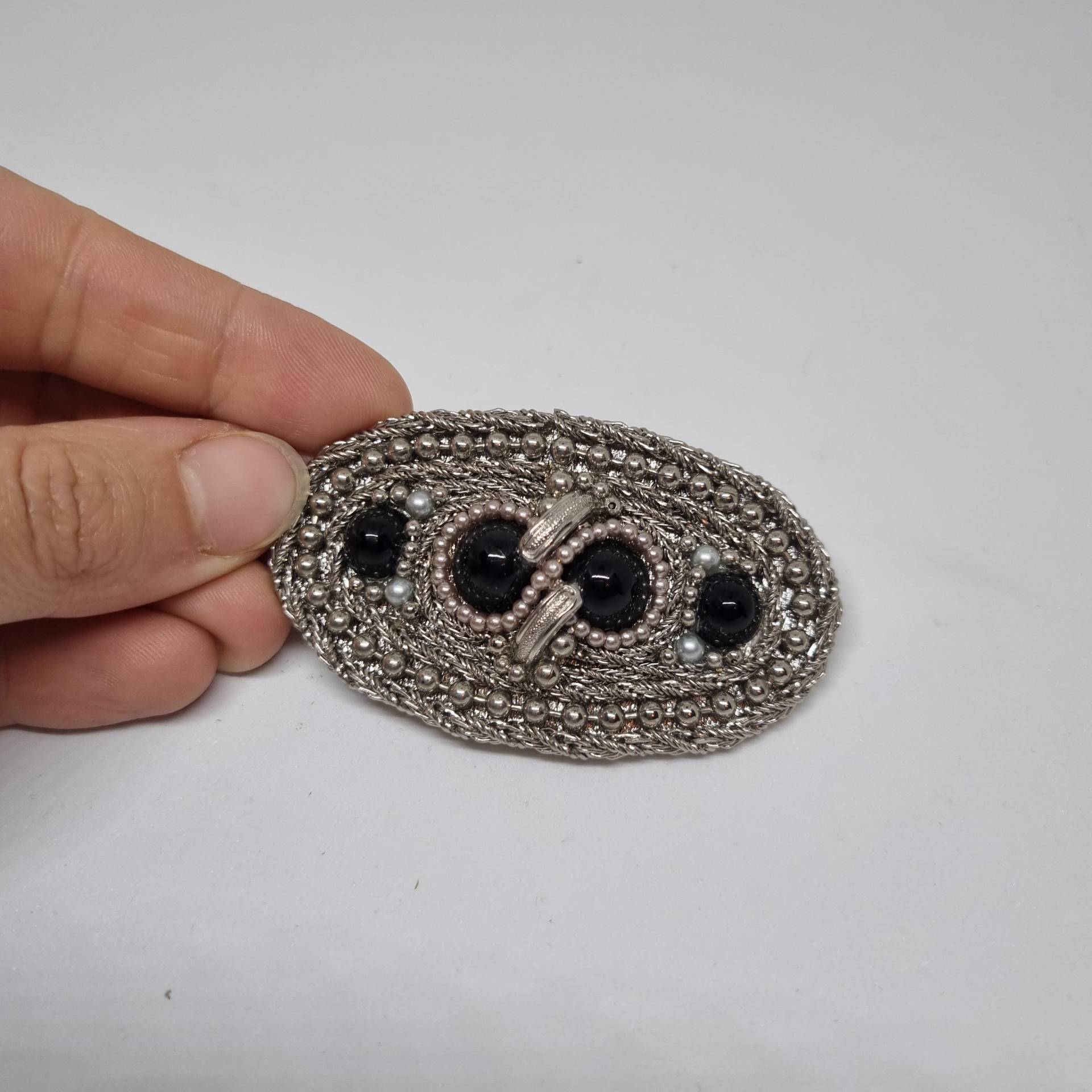 Kleine Vintage Trachtenschnalle Gürtelschnalle Taillengürtel Aus Den 80Ern-Handmade Berlin Schwarz Silber Kleine Vintage Trachtenschnalle Gürtelschnalle Taillengürtel Aus Den 80Ern-Handmade Berlin Schwarz Silber von AntikStorys