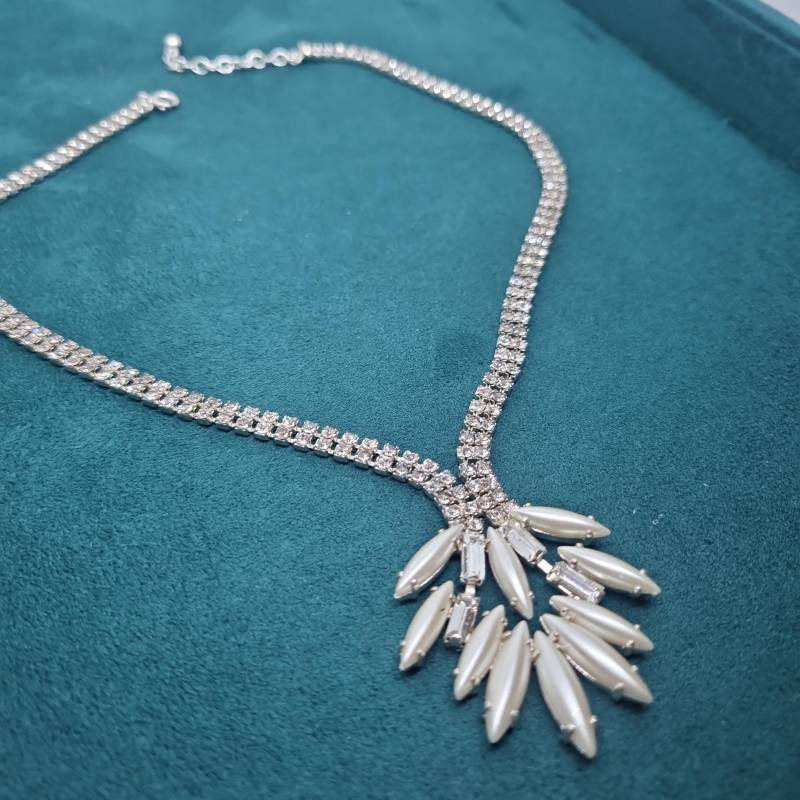 Strasssteinkette Vintage Collier Halskette Strass Kette Modeschmuck Funkelnde Steine von AntikStorys