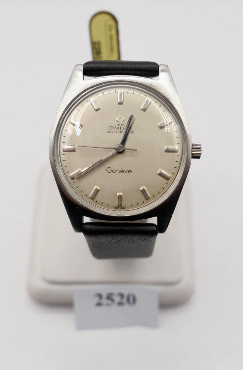 1950Er Omega Geneve Cal. 552 Herren Armbanduhr Automatik Ref. 165.041 von AntikhandelStuttgart