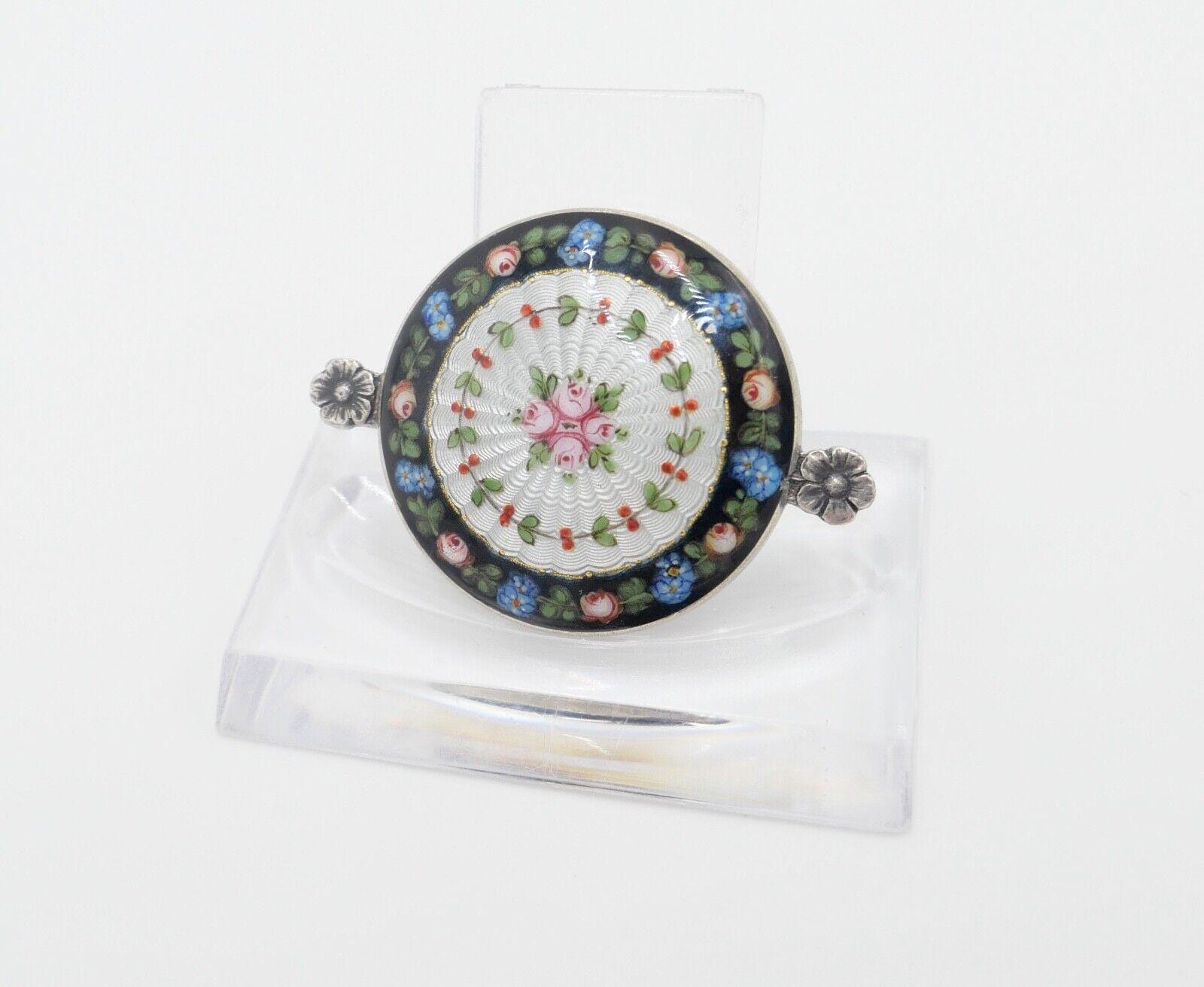 60Er Jahre Florale Silber Brosche 41 X 30 Mm Mit Emaille Blumen Rosen 60Er Jahre Florale Silber Brosche 41 X 30 Mm Mit Emaille Blumen Rosen von AntikhandelStuttgart
