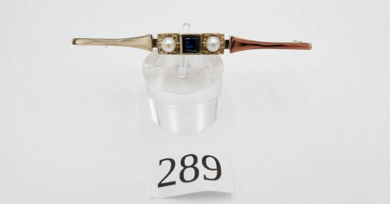 Antike Jugendstil Brosche 70 Mm Saphir/Perle 585 14K 0, 60 Ct Kissen von AntikhandelStuttgart