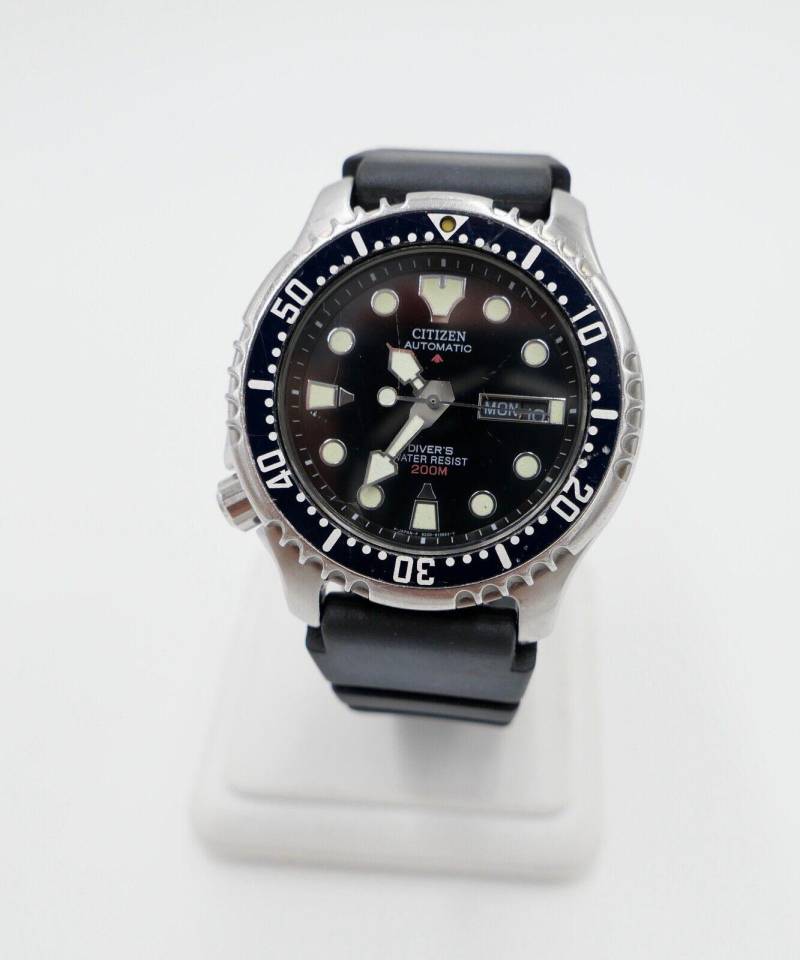 Citizen Diver Automatic Cal.8203 A Watch Uhr Armbanduhr Taucher 200 Meter Sub von AntikhandelStuttgart