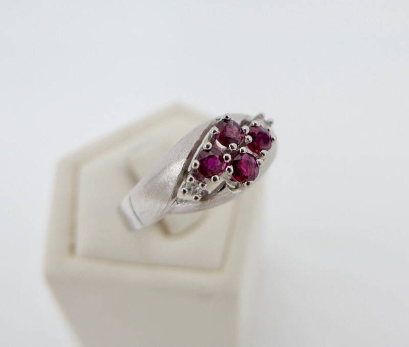 Eleganter Weißgold Brillant Rubin Damen Ring 585 14K Gr. 54 von AntikhandelStuttgart