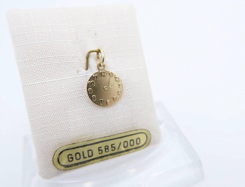 Gold Anhänger 585/14K Zifferblatt Ø 10 Mm Mit Gravur 22.6.92 von AntikhandelStuttgart