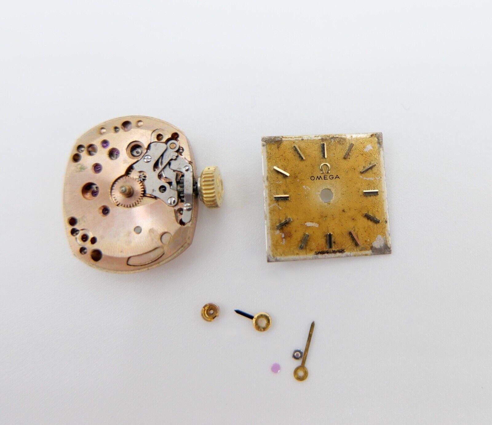 Omega Cal. 484 Uhrwerk Krone Zifferblatt Zeiger Defekt Ersatzteil von AntikhandelStuttgart