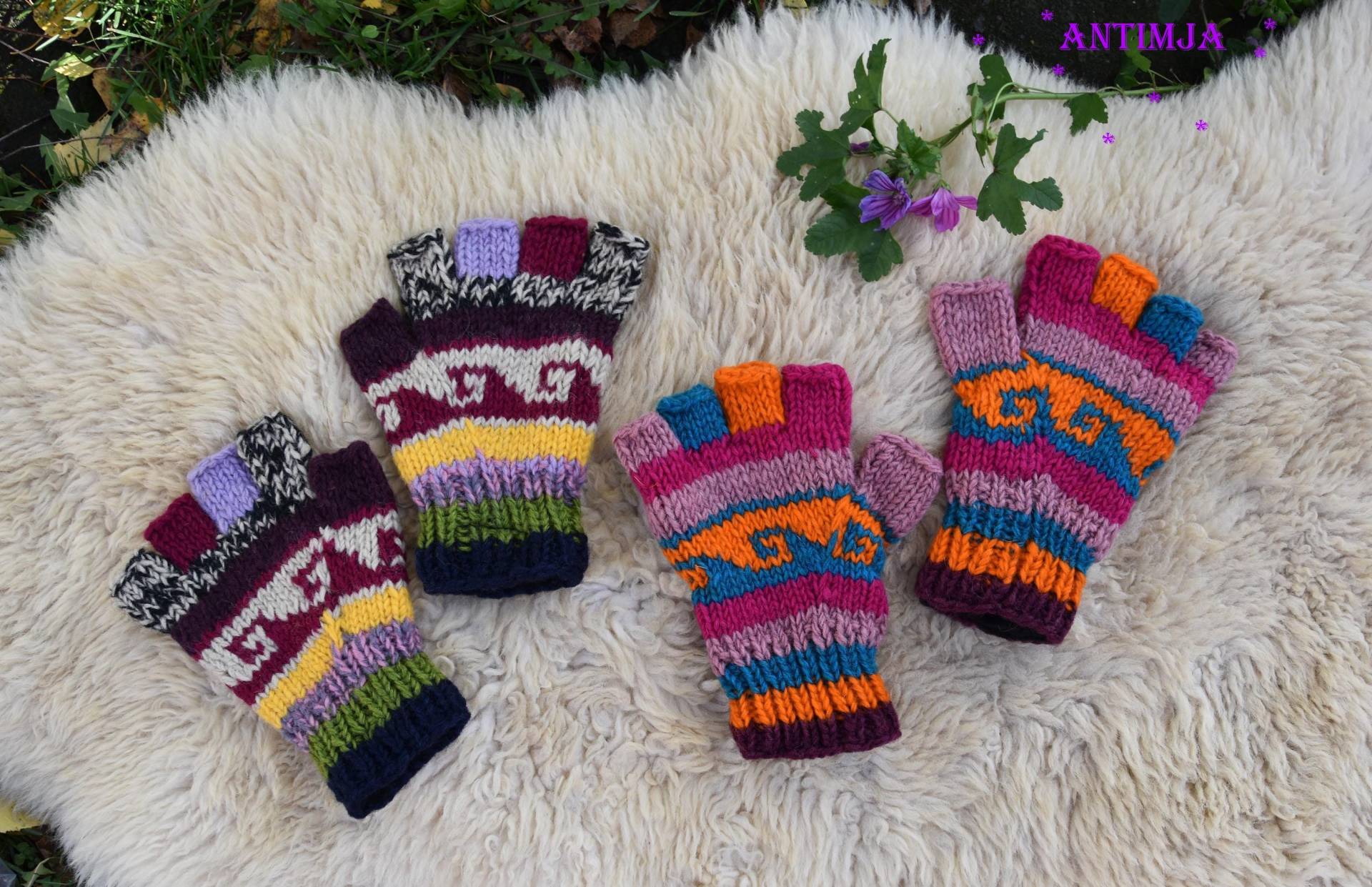 Fingerlose Handschuhe Gefüttert Wolle Fingerlinge Bunt Handgestrickt Hippie Strick Schafwolle von Antimja