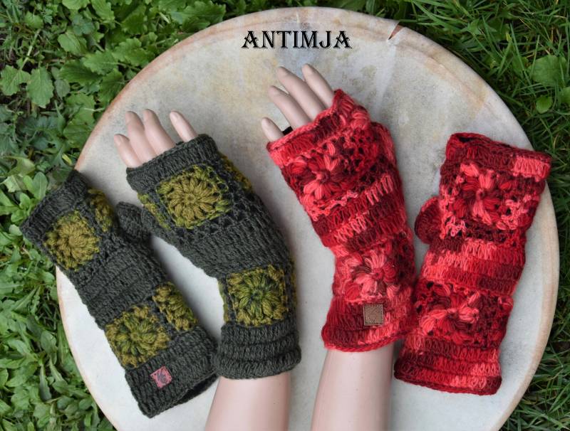 Häkel Handstulpen Blume Pulswärmer Flower Power Winterstulpen Rot Wollstulpen Hippie Stulpen Gehäkelt Grün Gefütterte von Antimja