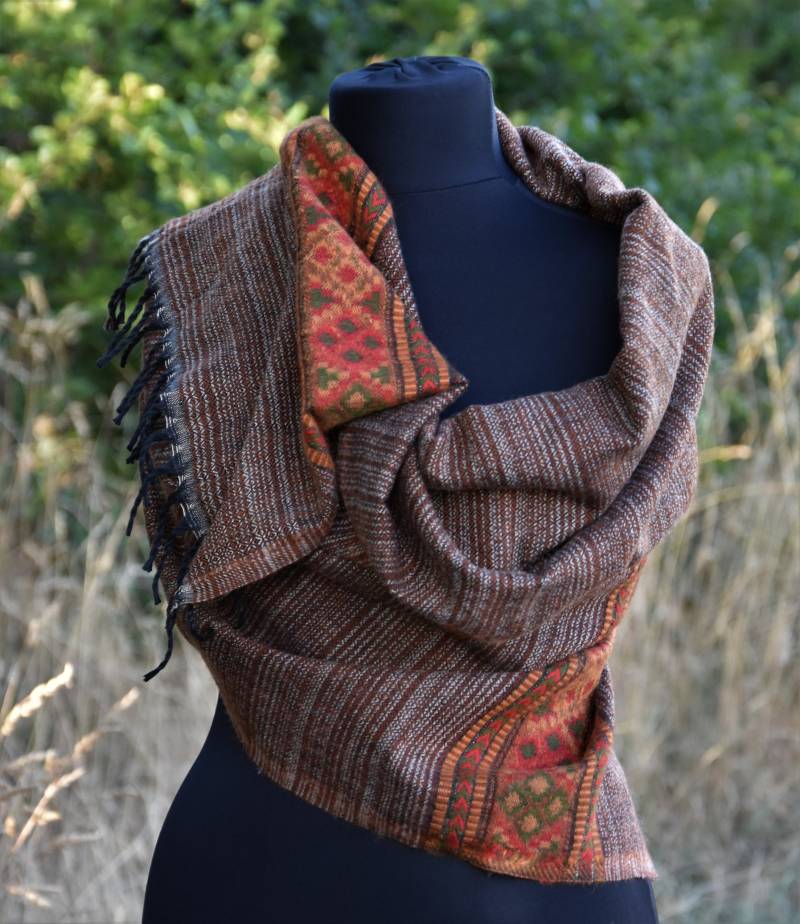 Schal Halsschal Retro Hippie Winter Halstuch Weicher Winterschal Stola Überwurf Kuschel Tuch von Antimja