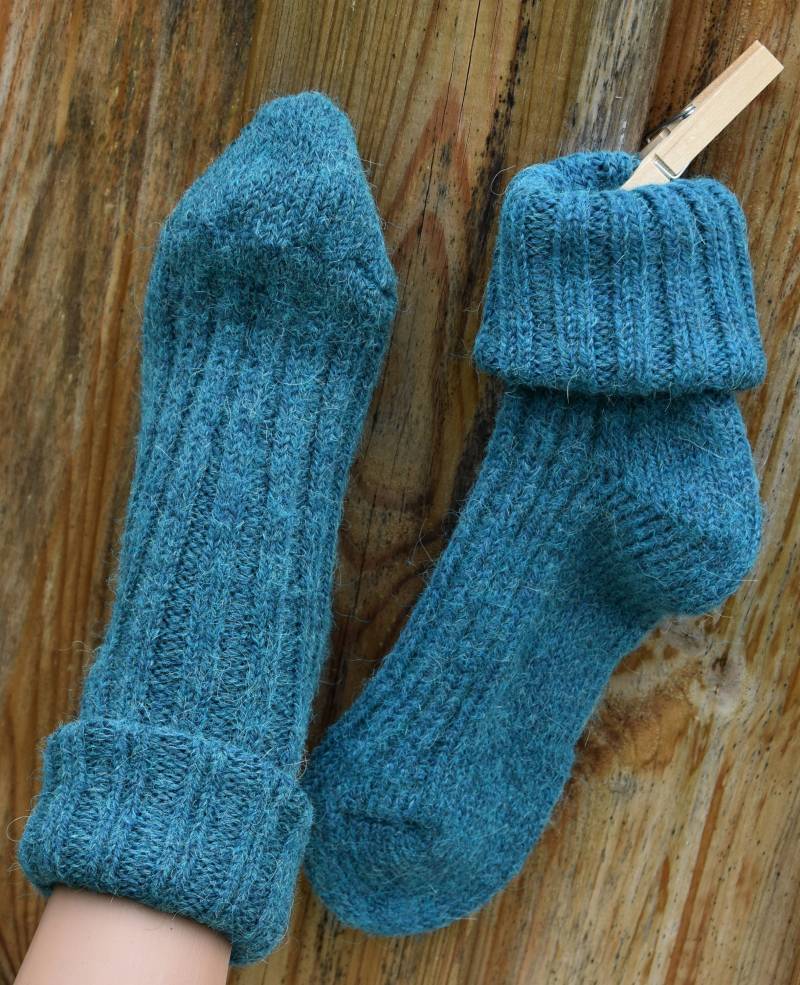 Socken Mit Alpaka Wolle Umschlag Petrol Winter Gr.35-42 Warme Kuschel Haussocken von Antimja