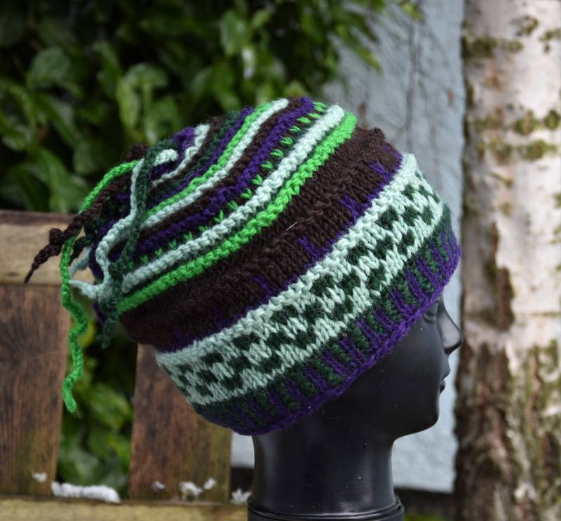 Strick Mütze Bunt Beanie Wollmütze Handgestrickte Woll Gefüttert Winter Kopfbedeckung Hippie Strickmütze von Antimja