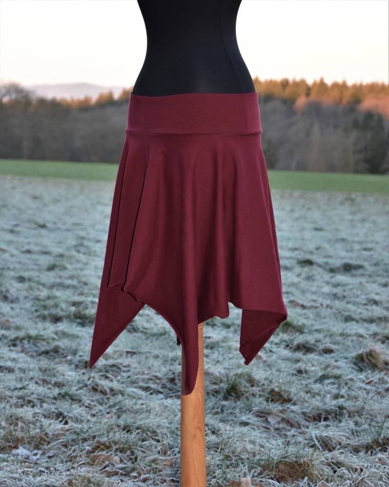 Zipfelrock Bordeauxrot Hippie Goa Mittelalter Rock Zipfel Midi Feen Pixie Zipfellook Damen Bordeaux Rot von Antimja