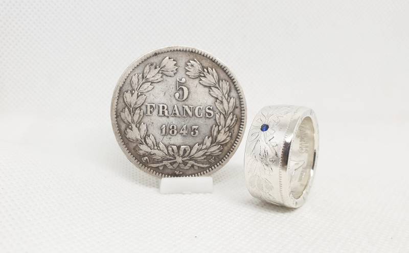 Münzring 5 Franken Louis Philippe in Silber Besetzt Mit Saphir | Eckring von AntiqueCoinRings