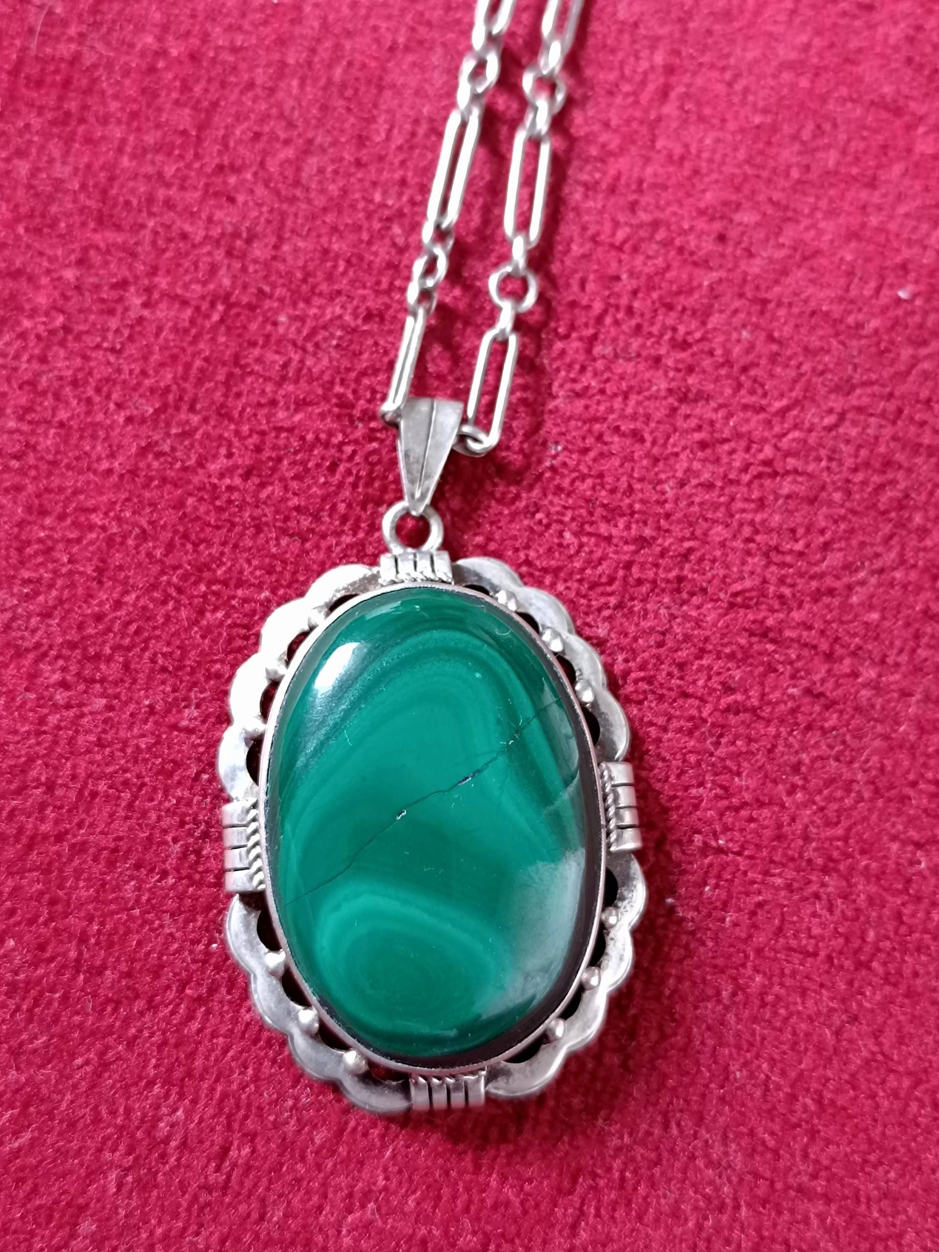 Malachit Halskette 835 Silber Art Deco von AntiqueDE