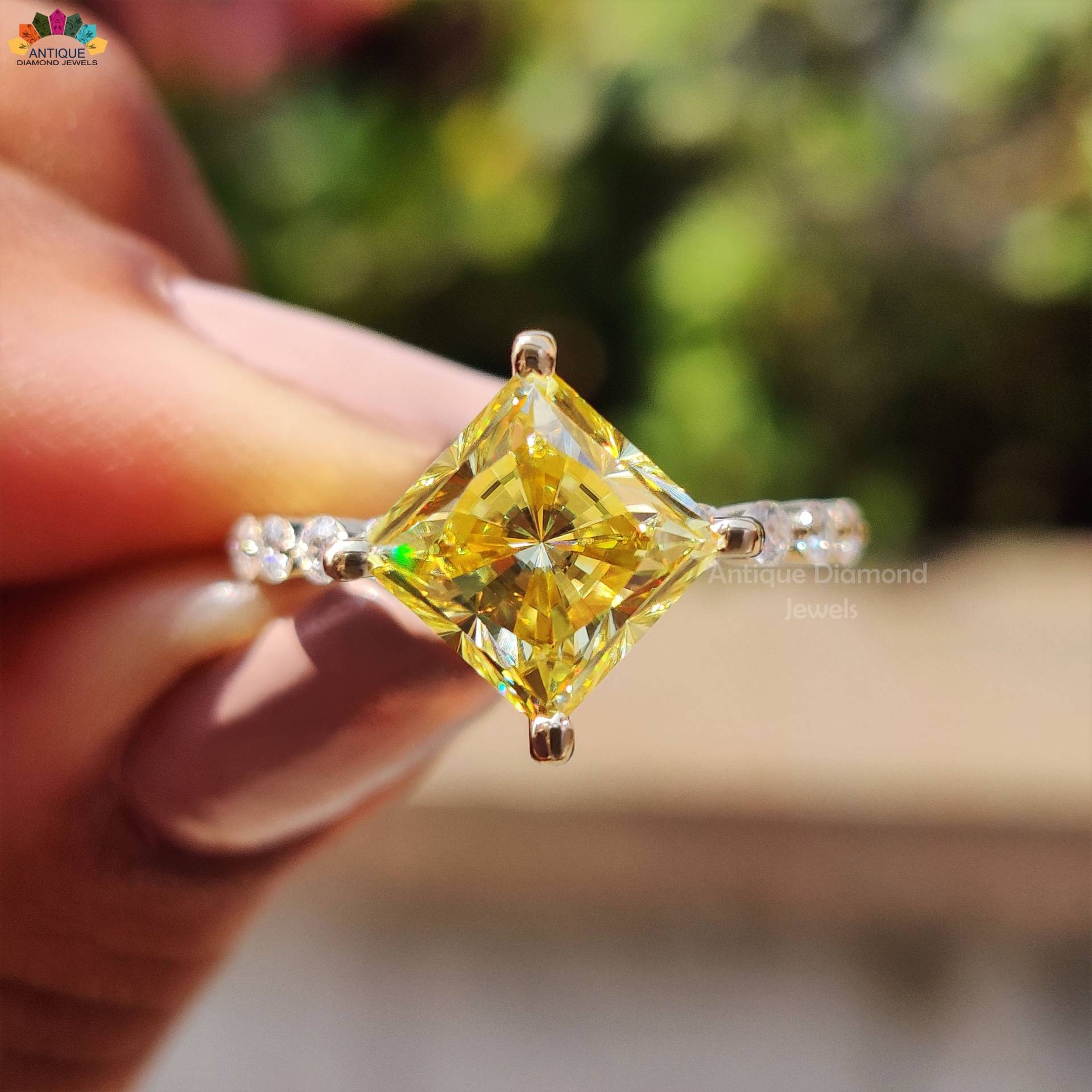 2.80 Ct Princess Cut Canary Gelb Moissanite Verlobungsring, Bubble Prong Pave Set Ring, Ehering, Ring Für Frauen, Jubiläumsring von AntiqueDiamondJewel