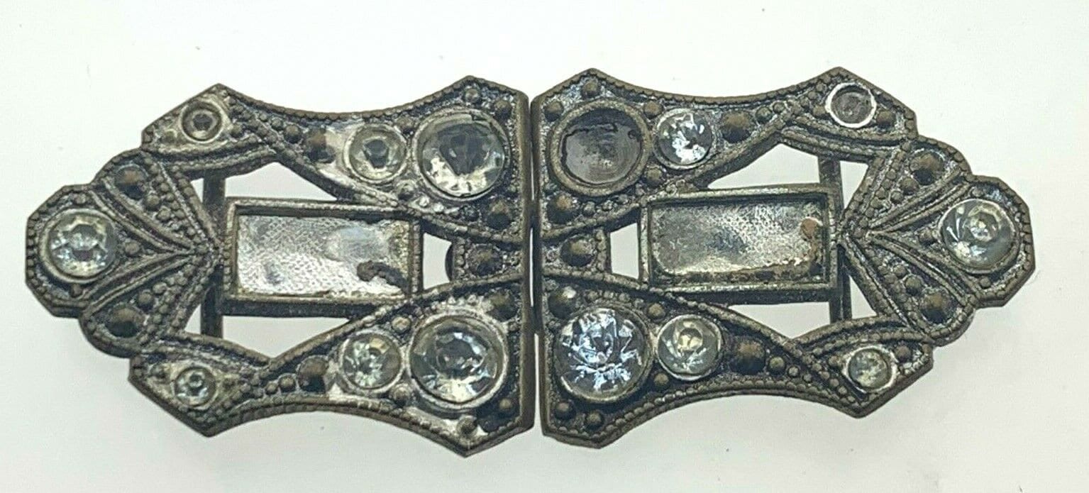 Antike Art-Deco-Gürtelschnalle Funkelnde Schillernde 7.35G Kostüm-Missing Stones von AntiqueJewellers