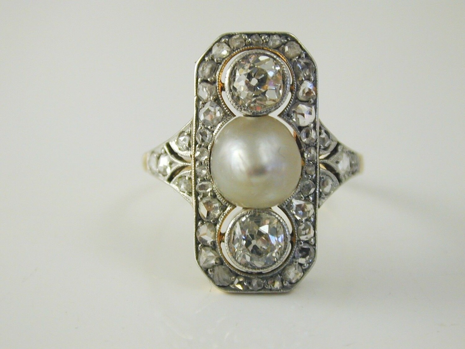 Echte Salzwasserperle Diamant Ring La Belle Epoque | Gold Platinum 1.36Ct Zertifizierte Größe Q von AntiqueJewellers