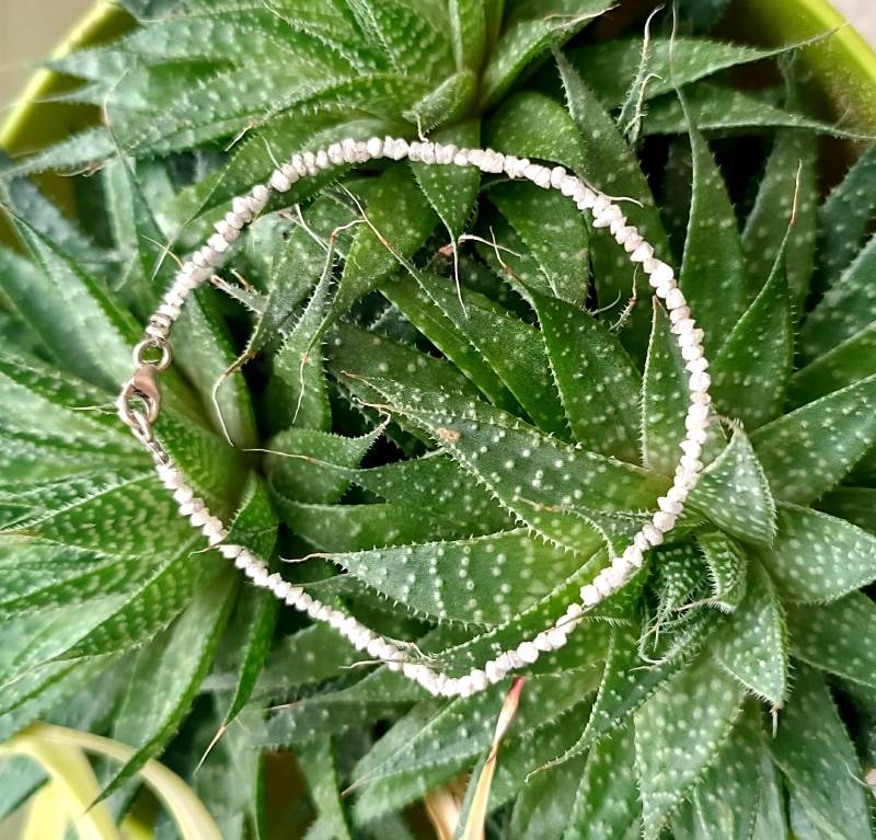 Diamantarmband - Natürliche Ungeschliffene Rohdiamanten, 4-2 Mm, Stahlschnur, 19 cm Länge von AntiqueJewelryByD