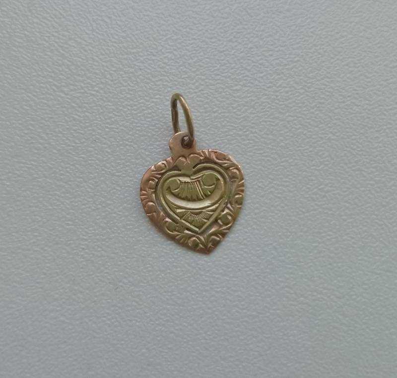 Vintage Goldanhänger, 585Er Gelbgold, Ritzherz von AntiqueJewelryByD