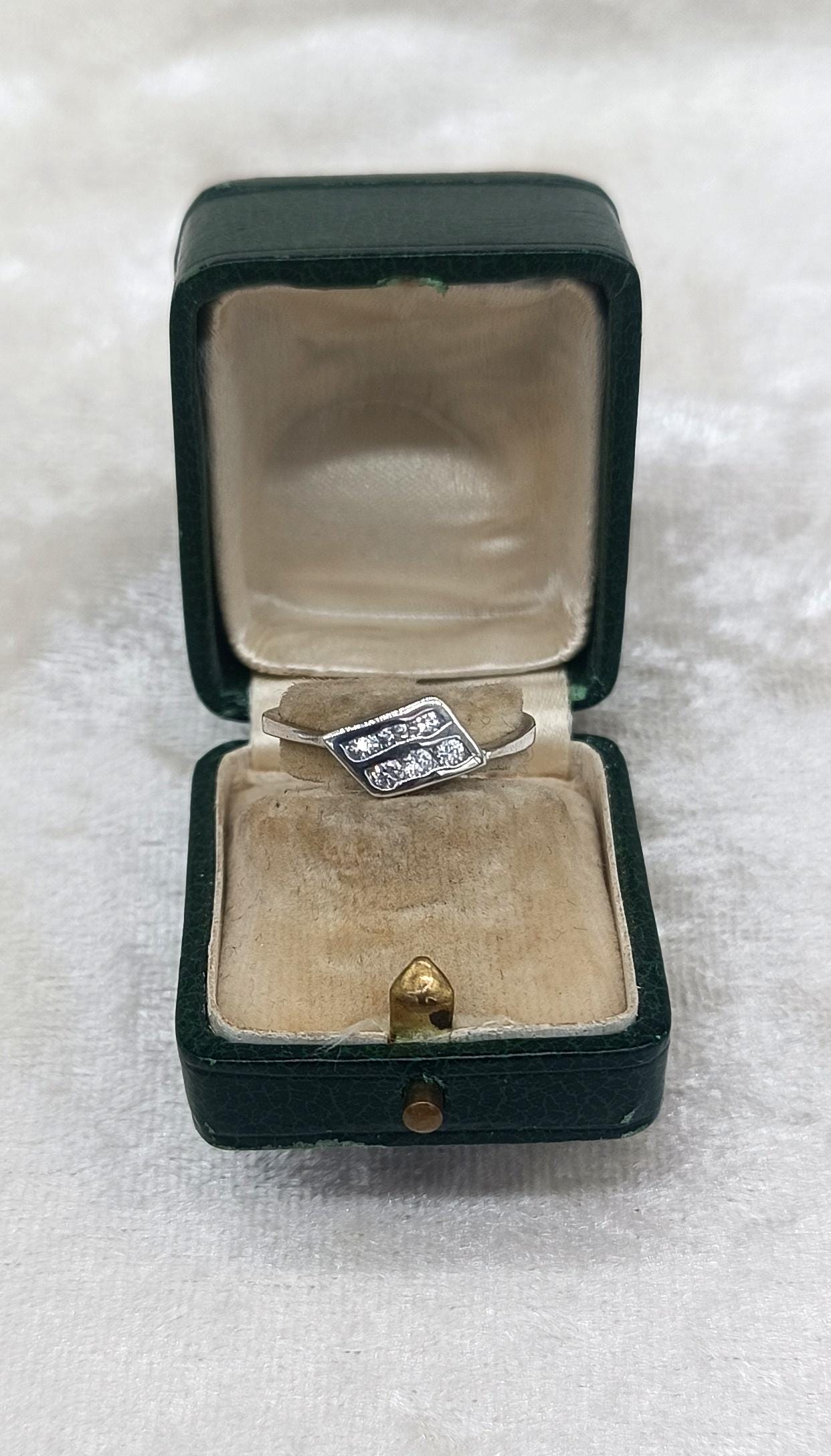 Vintage Silber Ring, Sterlingsilber 925 Ag, Cz Kristalle, Made in Czechia 90's Vintage Silber Ring, Sterlingsilber 925 Ag, Cz Kristalle, Made in Czechia 90's von AntiqueJewelryByD