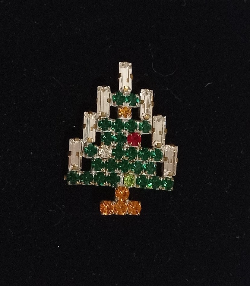 Weihnachtsbaum Strass Brosche. Vintage. Hergestellt in Den 90Er Jahren Weihnachtsbaum Strass Brosche. Vintage. Hergestellt in Den 90Er Jahren von AntiqueJewelryByD
