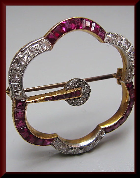 Antike Wende Des Jahrhunderts Platin Und Gelbgold Diamant Rubin Pin Brosche von AntiqueJewelryNyc