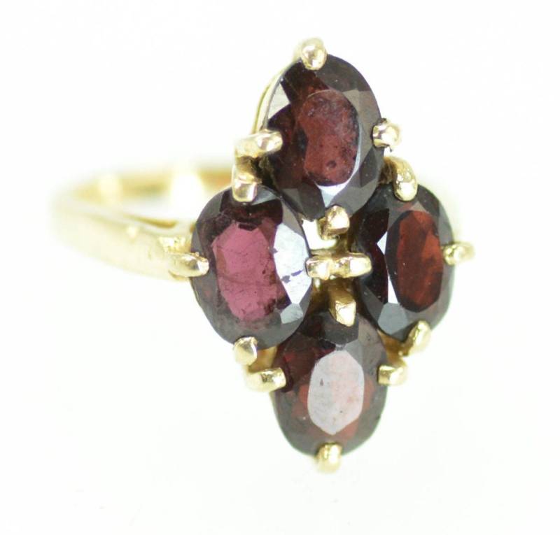Vintage 14K Gelb Gold 3.35Ct Roter Granat Damenring 4.6 Gramm Größe 5.5 Ring Vintage 14K Gelb Gold 3.35Ct Roter Granat Damenring 4.6 Gramm Größe 5.5 Ring von AntiqueShack