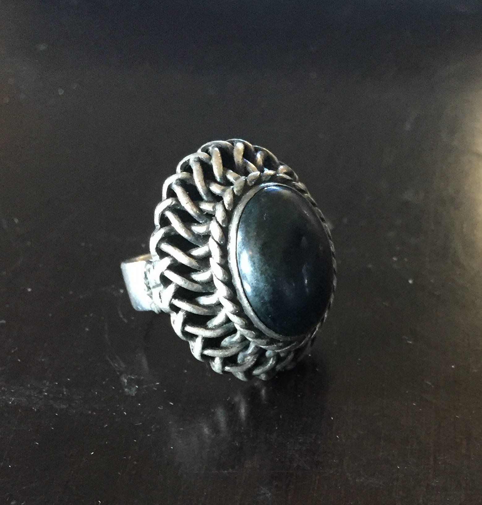 Schwarzer Onyx Cabochon Stein Statement Ring - Hergestellt in Mexiko Ca. 1960Er Jahre von AntiqueSoCal