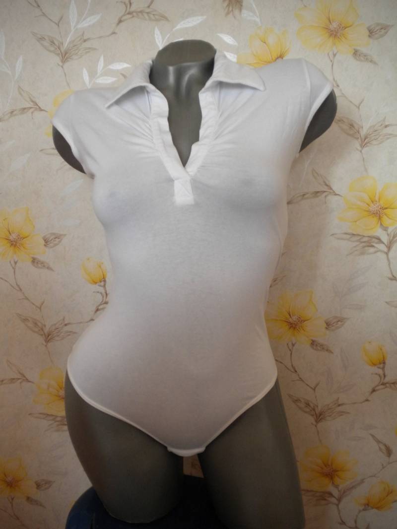 Sale Baumwolle Body Shirt, Cup-Sleeve-Tanga-Body in Weiß von AntiqueVintageNook