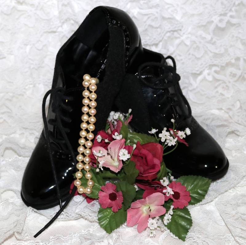 Bandolino Oxfords - Brogues Größe 6, 5 Patentleder Wolle Blockferse von AntiqueologyToday