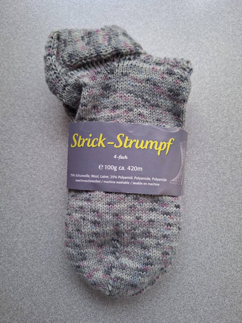Handgestrickte Socken Größe 46/48 Handgestrickte Socken Größe 46/48 von AntjesSocken