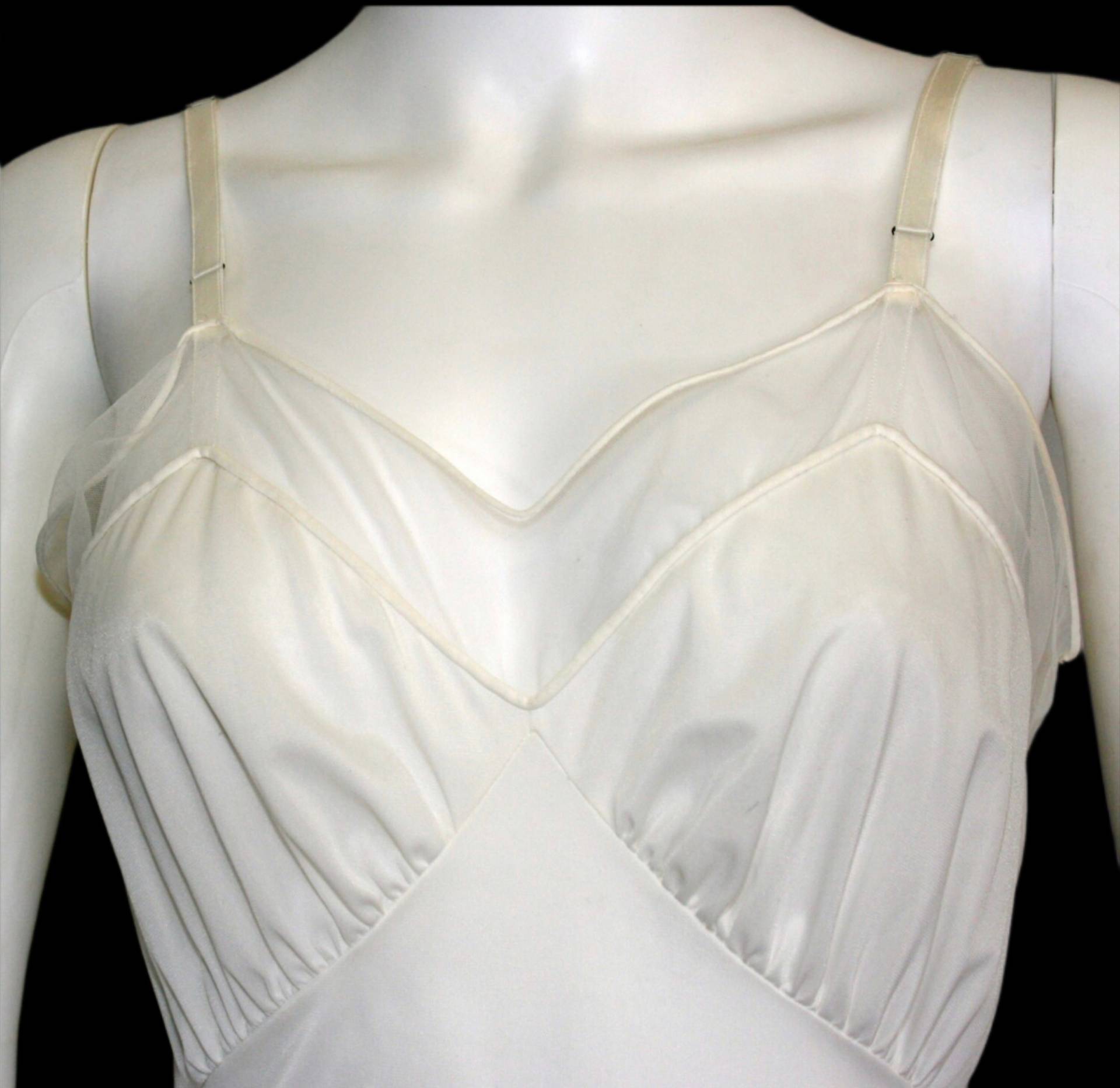 Vintage Mid Century Weiß Nylon Voll Slip von AntoinettesCake