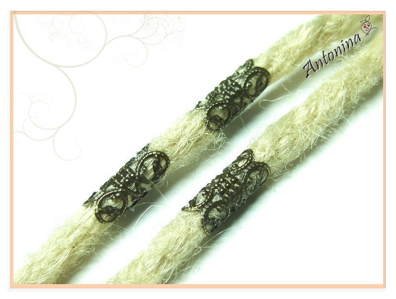 3 Kleine Dreadtubes Filigree Antikbronze Bartperlen Set Dread Schmuck Röhren Metall Wikinger Perlen Tubes Spiralen Dreadperlen 3 Kleine Dreadtubes Filigree Antikbronze Bartperlen Set Dread Schmuck Röhren Metall Wikinger Perlen Tubes Spiralen Dreadperlen von AntoninaHaarschmuck