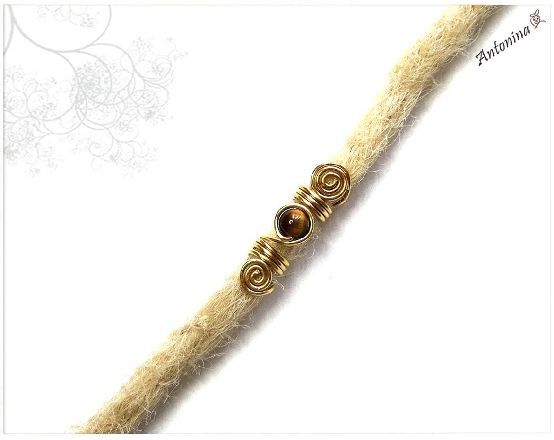 Tigerauge Dread Schmuck Karneol Edelstein Dreadperle Gelb Braun Dreadlocks Dreadschmuck Dreadspiralen Metall Gold Tigerauge Dread Schmuck Karneol Edelstein Dreadperle Gelb Braun Dreadlocks Dreadschmuck Dreadspiralen Metall Gold von AntoninaHaarschmuck