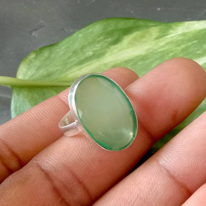 Aqua Grüner Chalcedon Ring Oval Facettierter Sterling Silber Geburtsstein Aqua Grüner Chalcedon Ring Oval Facettierter Sterling Silber Geburtsstein von Antragemsnjewels